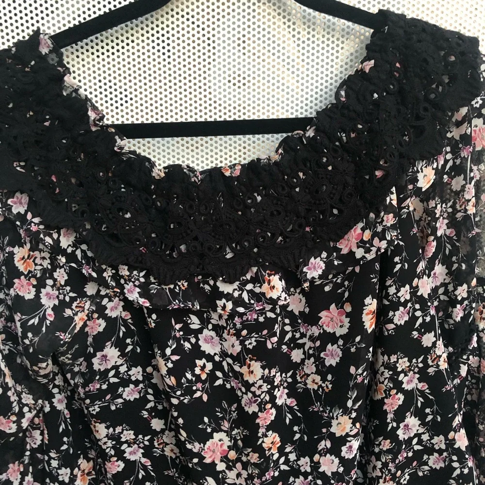 White House Black Market sheer black